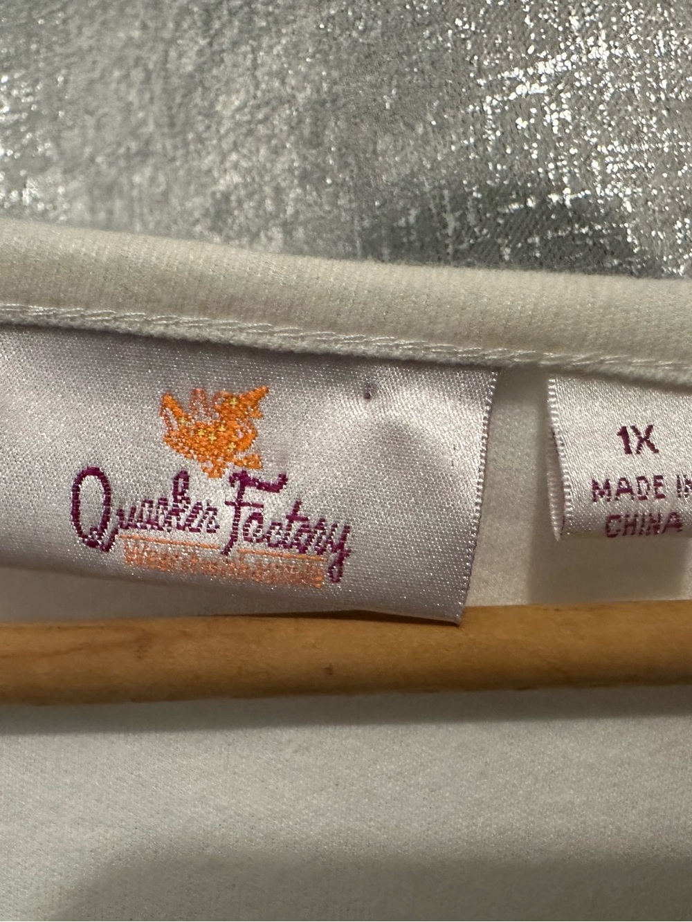 Quacker Factory Cream Snake-Print Raglan Pullover - Picture 7 of 7